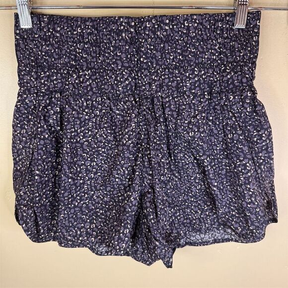 Free People FP‎ Movement The Way Home Printed Women's Animal Lined Shorts Size S - Picture 1 of 5
